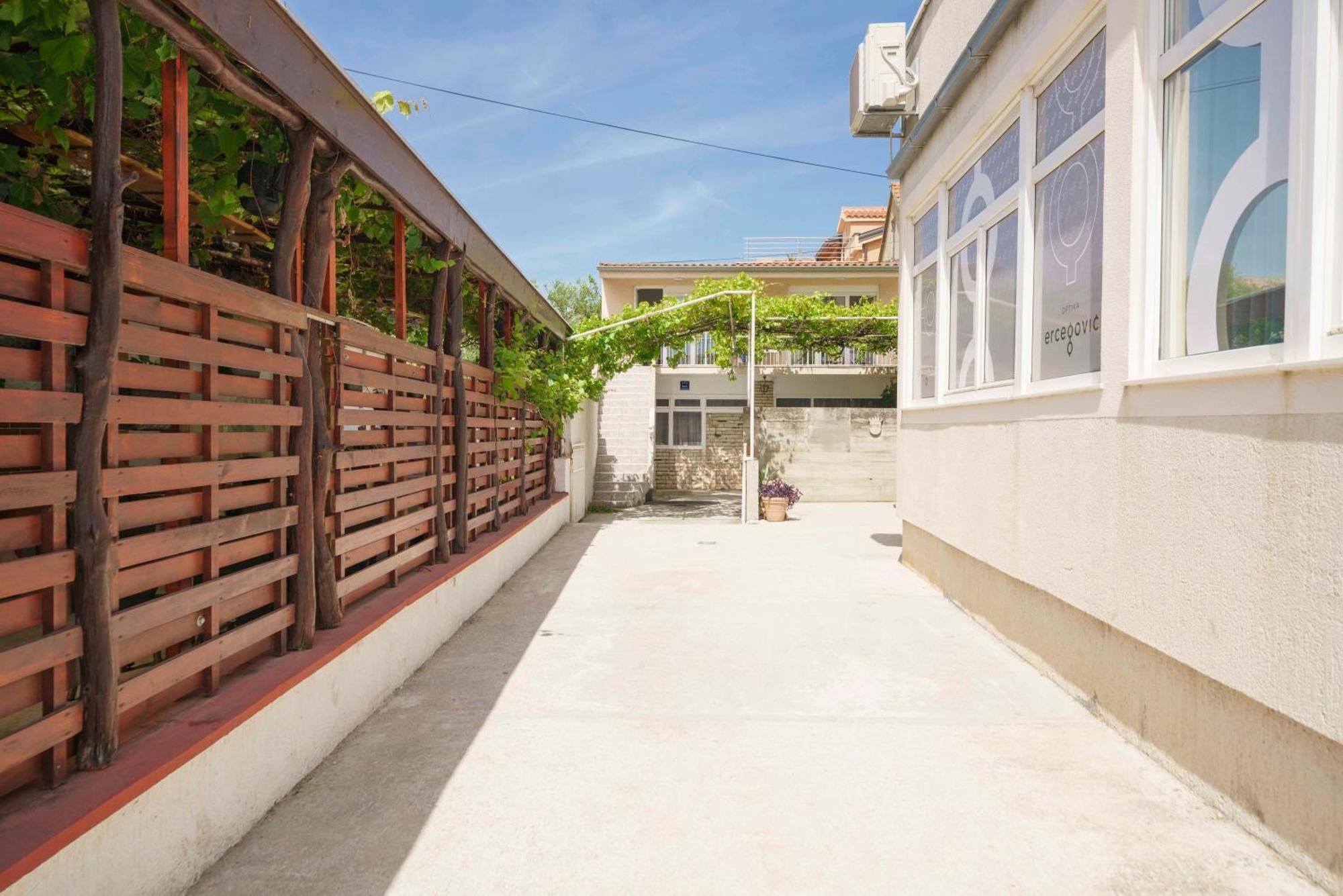 Apartments Vitis - City Centre - Free Parking Vodice Luaran gambar