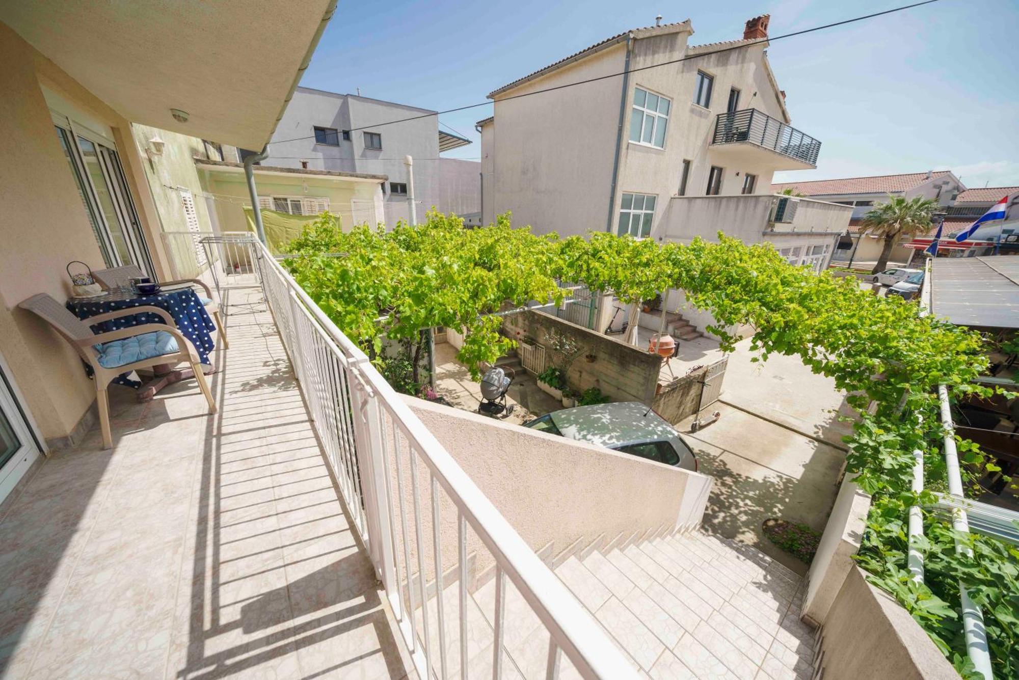 Apartments Vitis - City Centre - Free Parking Vodice Luaran gambar